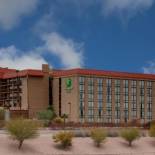 Фотография гостиницы Holiday Inn Phoenix-Mesa/Chandler, an IHG Hotel