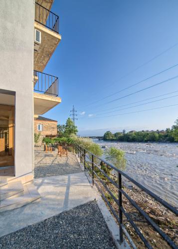 Фотография гостиницы Four Seasons Riverside