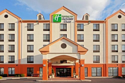 Фотография гостиницы Holiday Inn Express Hotel & Suites Meadowlands Area, an IHG Hotel