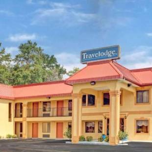 Фотографии гостиницы 
            Travelodge by Wyndham Forest Park Atlanta South