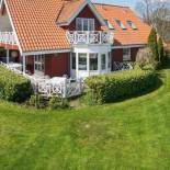 Фотография гостевого дома Four-Bedroom Holiday home in Haderslev 3