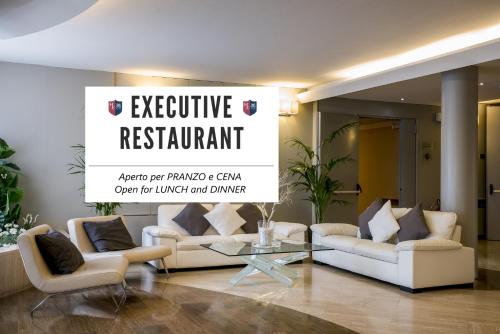 Фотографии гостиницы 
            Hotel Executive