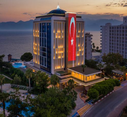 Фотографии гостиницы 
            Antalya Hotel Resort & Spa