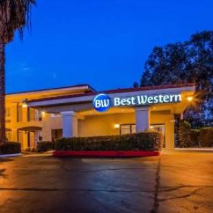 Фотографии гостиницы 
            Best Western Santee Lodge