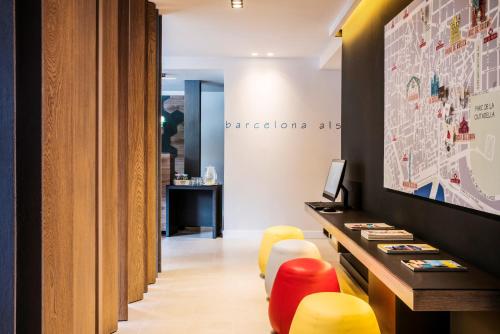 Фотографии гостиницы 
            ibis Styles Barcelona Centre