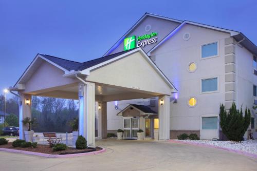 Фотография гостиницы Holiday Inn Express & Suites - El Dorado, an IHG Hotel