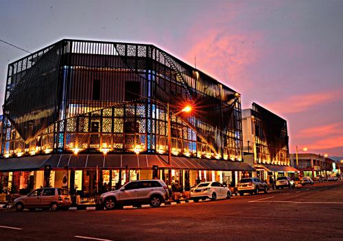 Фотография гостиницы 1969 Business Suites