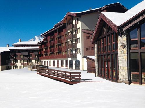 Фотографии гостиницы 
            Hôtel Vacances Bleues Belle Plagne