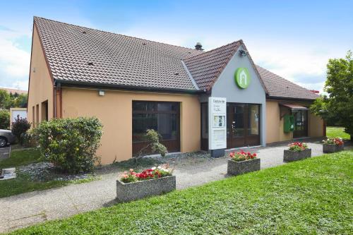 Фотография гостиницы Campanile Mulhouse - Illzach Ile Napoléon