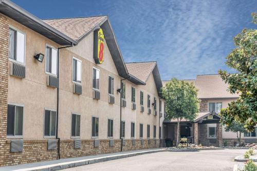 Фотография гостиницы Super 8 by Wyndham Redding