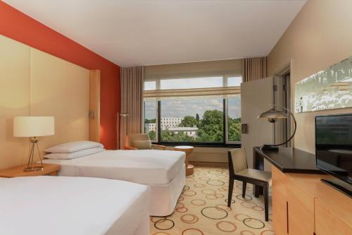 Фотография гостиницы Sheraton Berlin Grand Hotel Esplanade