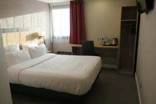 Фотография гостиницы Brit Hotel La Ferte Bernard