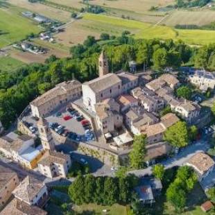 Фотографии гостиницы 
            Albergo Diffuso Borgo Montemaggiore