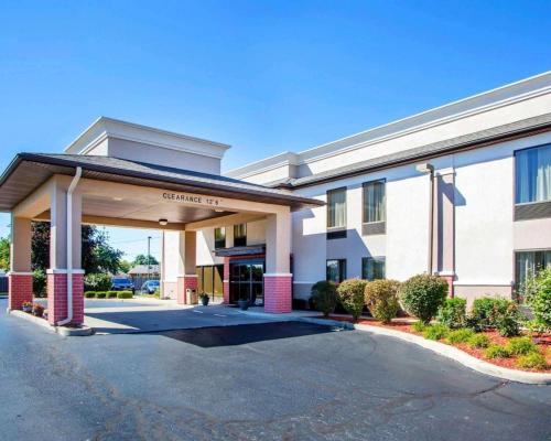 Фотография гостиницы Comfort Inn Dayton - Huber Heights
