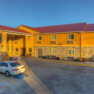 Фотографии гостиницы 
            Quality Inn Fort Payne I-59 exit 222