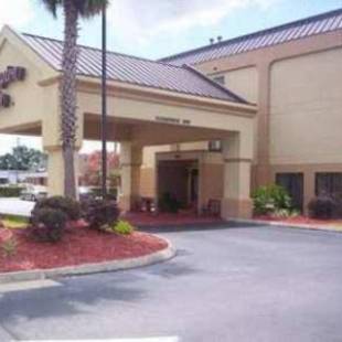 Фотографии гостиницы 
            Hampton Inn Waycross