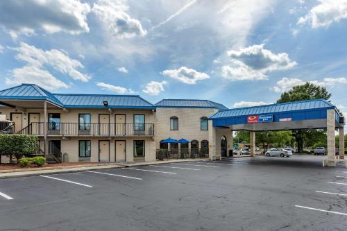 Фотографии гостиницы 
            Econo Lodge Fayetteville