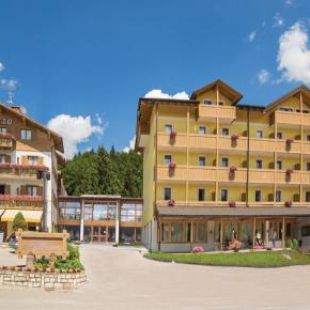 Фотография гостиницы Caminetto Mountain Resort