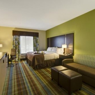 Фотография гостиницы Holiday Inn Christiansburg Blacksburg, an IHG Hotel