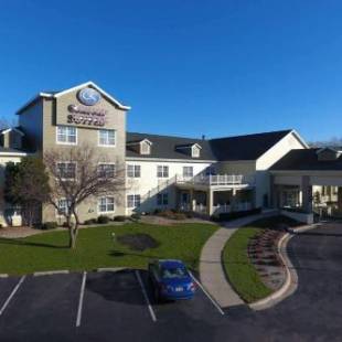 Фотографии гостиницы 
            Comfort Suites Appleton Airport