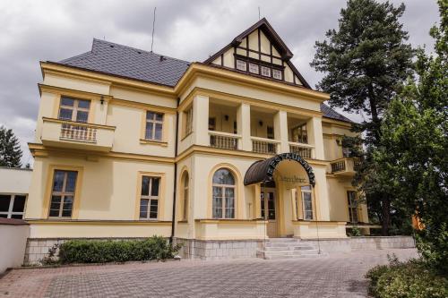 Фотография гостиницы Hotel Palace Cinema