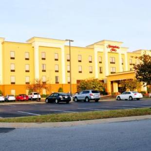 Фотографии гостиницы 
            Hampton Inn Fayetteville