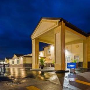 Фотографии гостиницы 
            Best Western Elyria