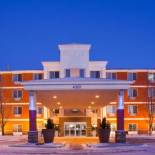 Фотография гостиницы Holiday Inn Express and Suites St. Cloud, an IHG Hotel