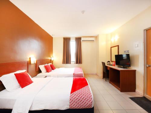 Фотография гостиницы OYO 447 Comfort Hotel Meru