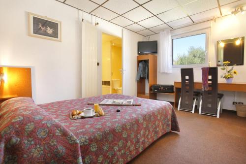 Фотография гостиницы The Originals Access, Éric Hôtel, Dole (Inter-Hotel)