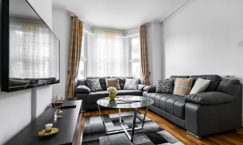 Фотография гостевого дома Fortified Home