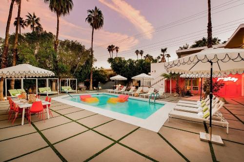 Фотография гостиницы The Wesley Palm Springs