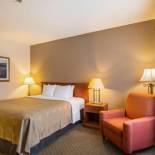 Фотография гостиницы Quality Inn Fresno Airport