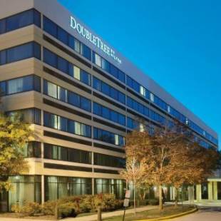 Фотографии гостиницы 
            DoubleTree by Hilton Chicago Schaumburg