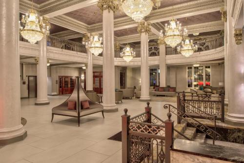 Фотография гостиницы DoubleTree by Hilton Hotel Utica