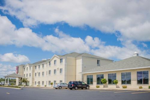 Фотография гостиницы Comfort Suites Escanaba