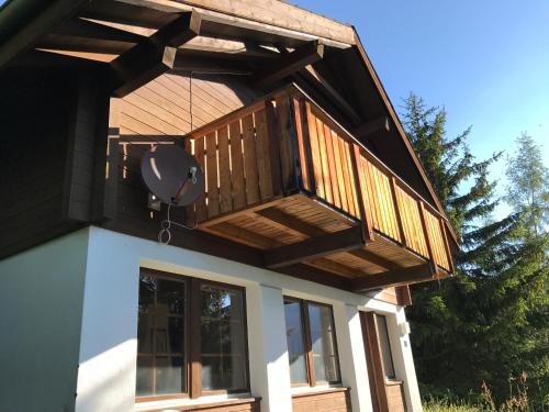 Фотография гостевого дома Tschuggen 70