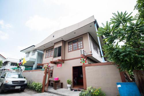 Фотографии гостиницы 
            OYO 691 Don Muang Boutique House