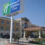 Фотография гостиницы Holiday Inn Express Georgetown, an IHG Hotel