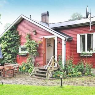 Фотографии гостевого дома
Two-Bedroom Holiday home in Hässleholm