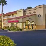 Фотография гостиницы Sheraton Tucson Hotel & Suites