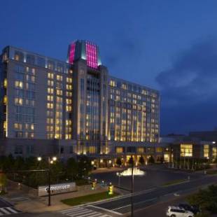 Фотографии гостиницы 
            Renaissance Montgomery Hotel & Spa at the Convention Center