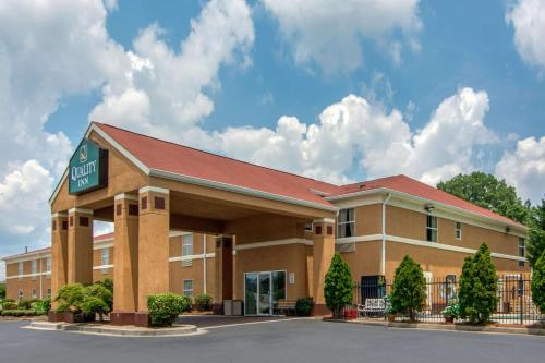 Фотография гостиницы Quality Inn Loganville US Highway 78