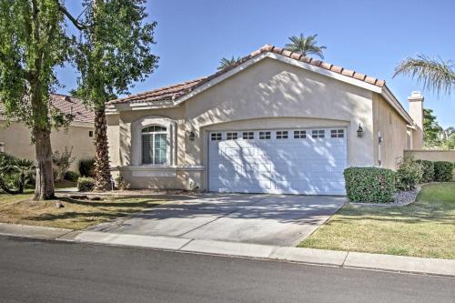 Фотография гостевого дома Country Club Home with Pool and Spa, 2 Mi to Coachella