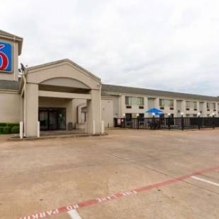 Фотографии гостиницы 
            Motel 6-Dallas, TX - Northeast