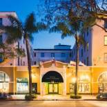 Фотография гостиницы Hotel Santa Barbara