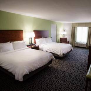 Фотографии гостиницы 
            Holiday Inn Express Hickory - Hickory Mart, an IHG Hotel