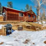 Фотография гостевого дома Rustic Retreat Cabin