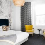 Фотография гостиницы The Lodge Hotel - Putney