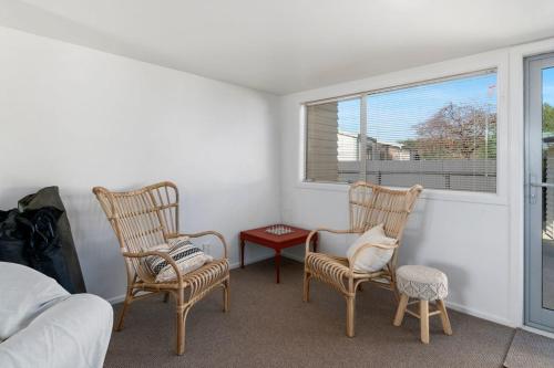 Фотография гостевого дома 30 Cologne - Martinborough Holiday Home